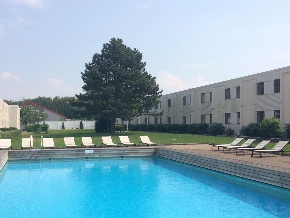 Hotel Apple & Konferens 3*